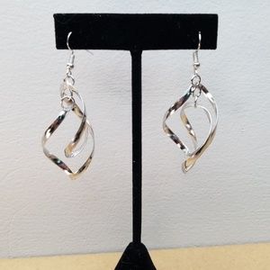 New! Silver tone spiral dangle earrings!